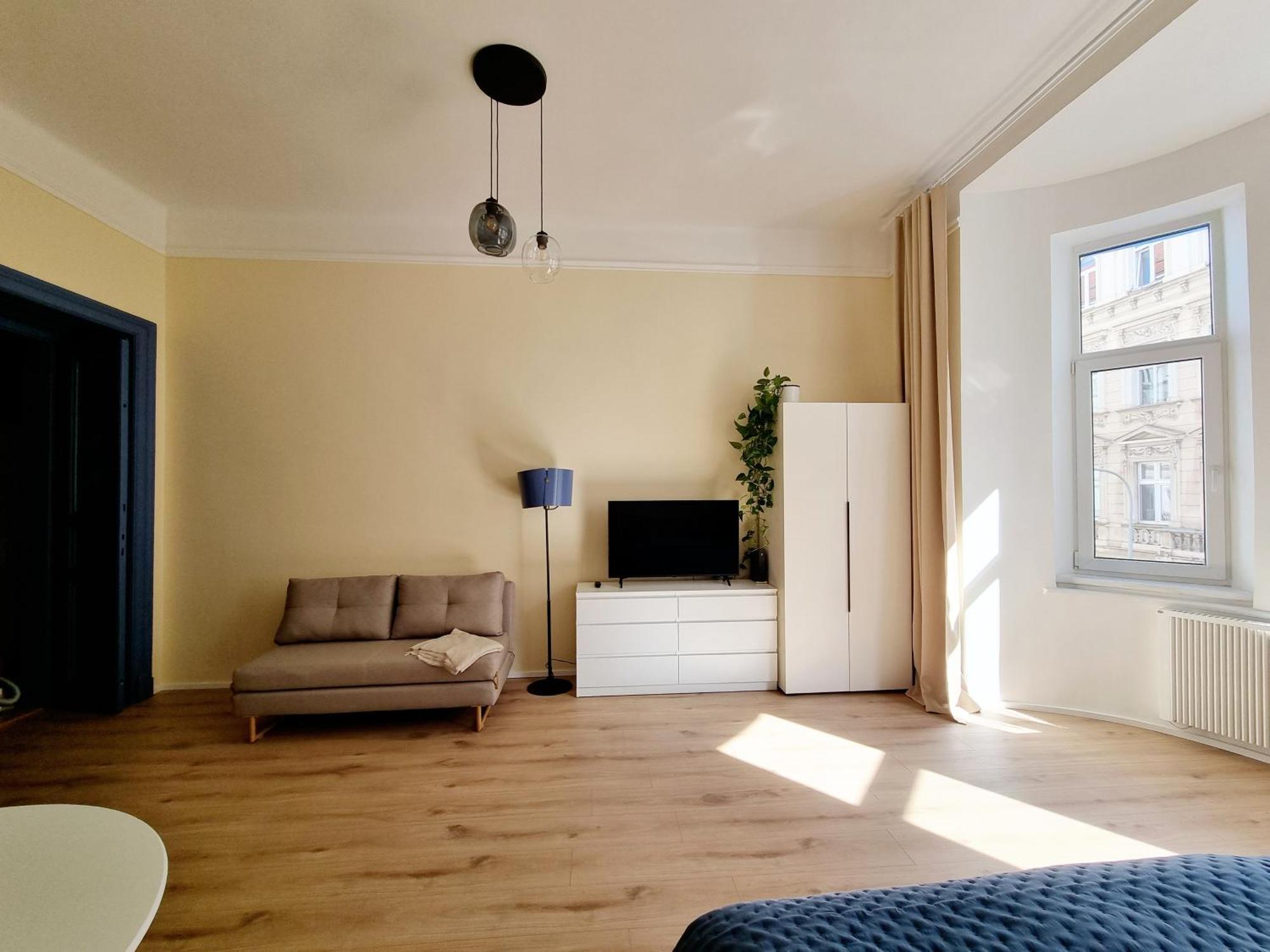 7th Heaven Close To Metro And Center Apartamento Praga