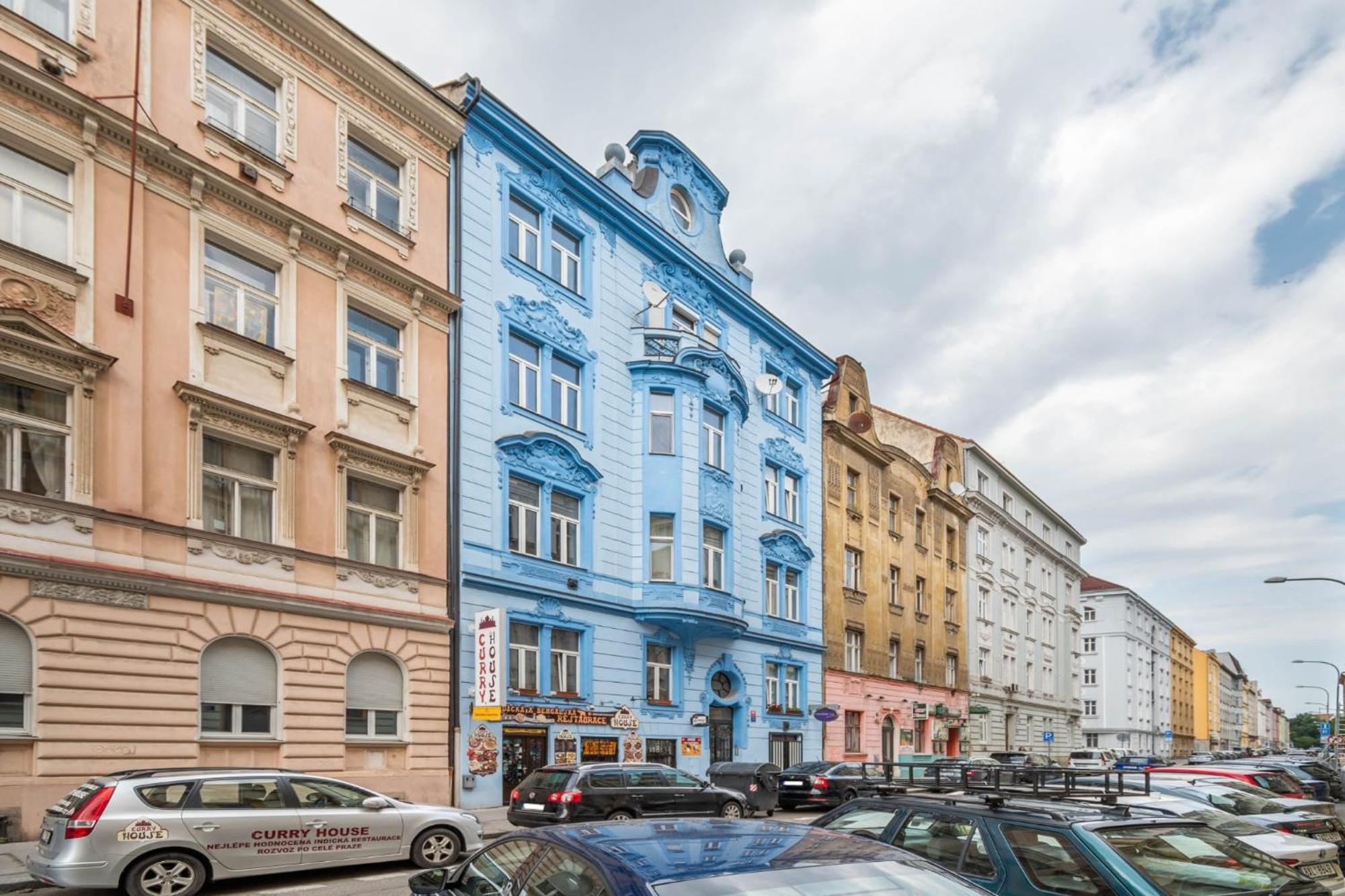 Apartamento 7th Heaven Close To Metro And Center